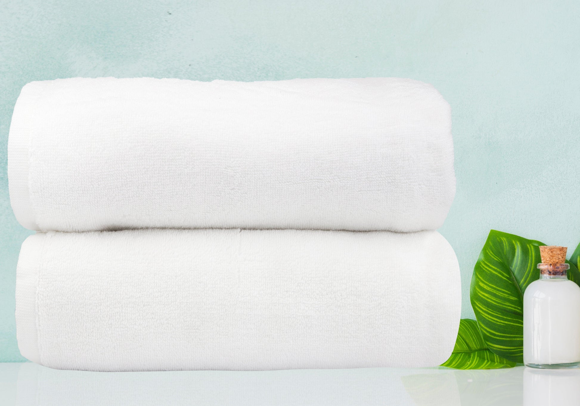 100% Cotton Hand Towels (4-Pack, 40x70 cm) - Soft & Super Absorbent Hotel-Quality Towels, Perfect for Hotels and Restaurants. - Bliss Kingdom