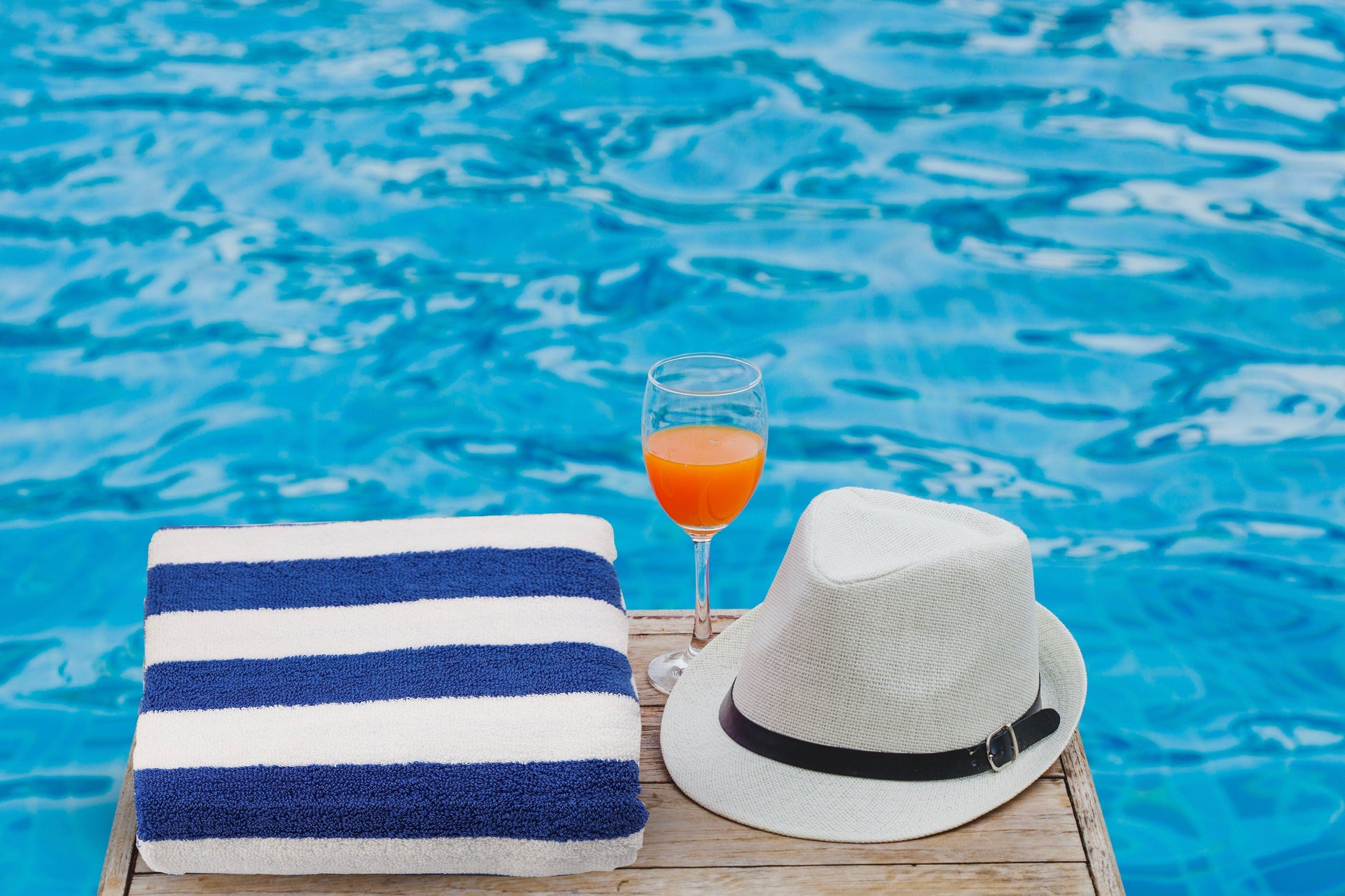 Beach/Pool Towels - Extra Large 100% Cotton, Cabana Stripes, Extra Soft & Highly Absorbent, (Pack of 2, Size 90x180cm), Available in a variety of colours - Bliss Kingdom